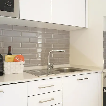 Historic Alfama With Modern Style * Lissabon