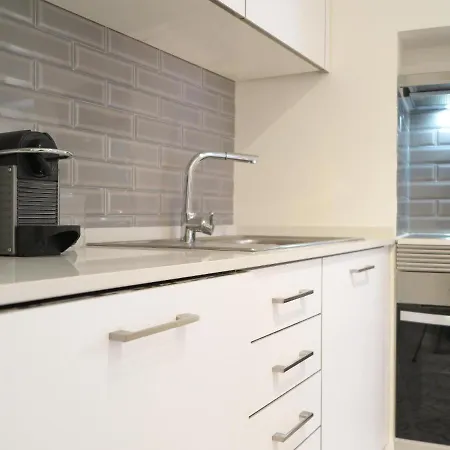 Historic Alfama With Modern Style Apartmán